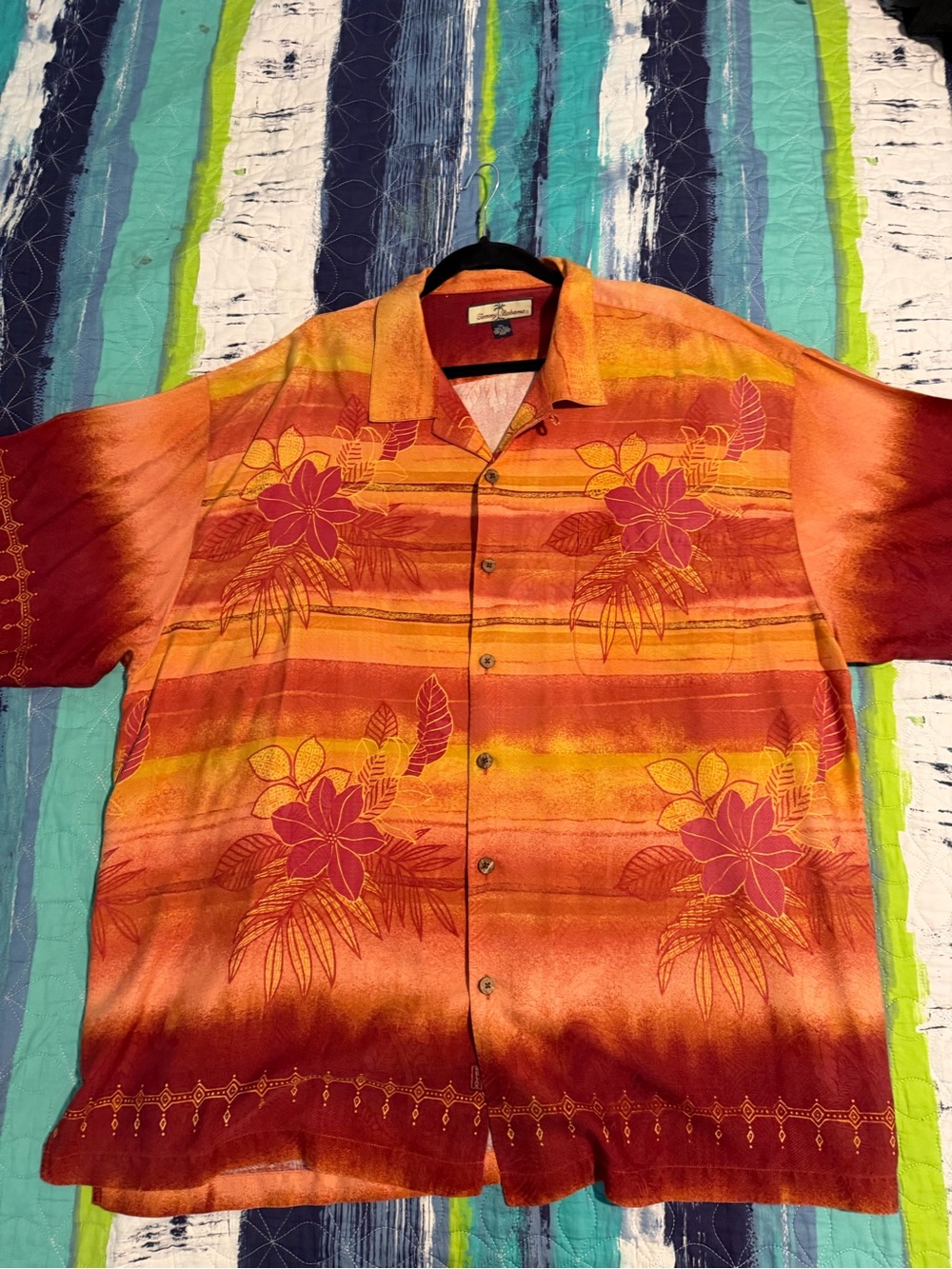 Tommy Bahama Button Down